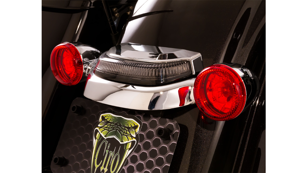 CIRO Crown Taillight with Lightstrike™ Technology LED尾燈