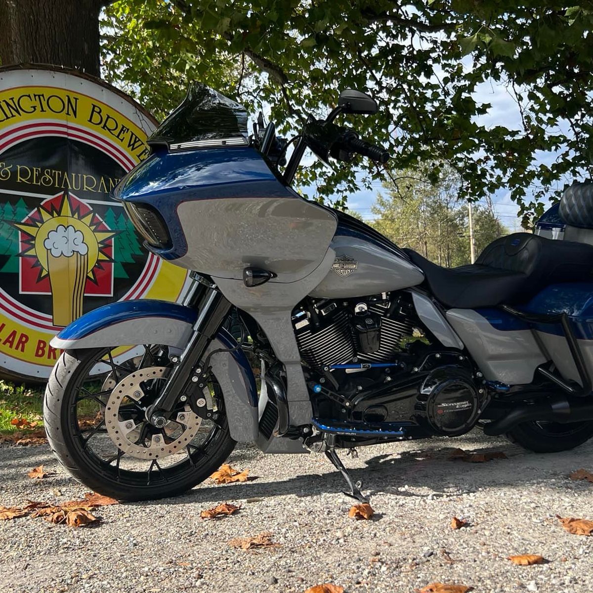 Road Glide 專用 下整流罩套件 (適用 17-24 Road Glide)