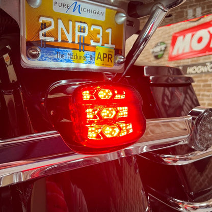HOGWORKZ® Luminz LED 3合1 尾燈 (煞車燈＋牌照登＋方向燈）