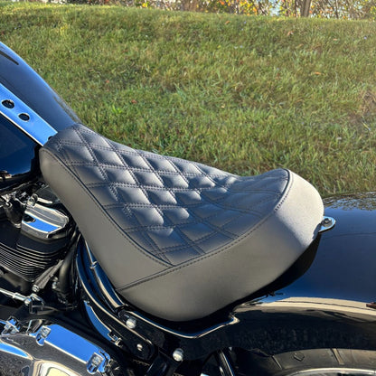 HOGWORKZ® Solo Seat （Wide Bobber Rear Fender 專用 單人座）